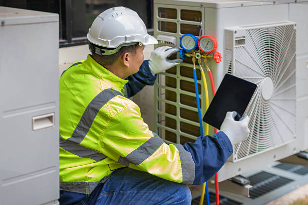 Professional Hvac technician working in Plymouth, MA